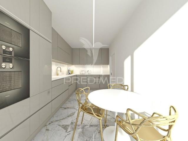 Apartamento T3 em Condomínio Privado