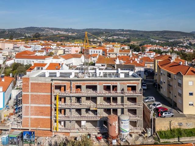 Apartamento T3 em Condomnio Fechado, Loures