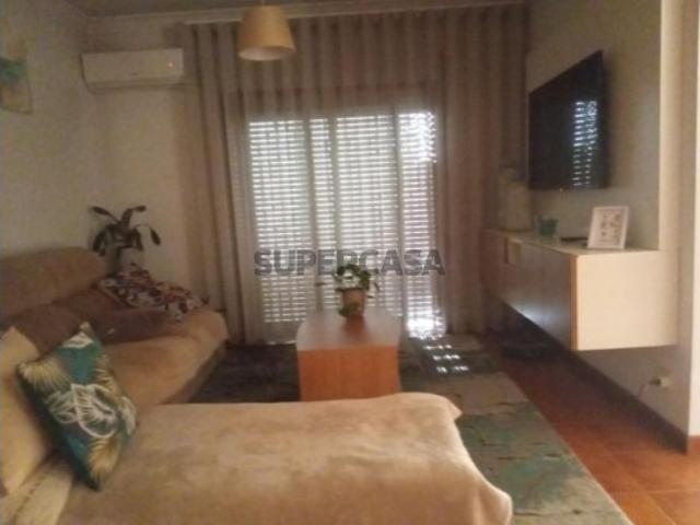 Apartamento T3 em Constance
