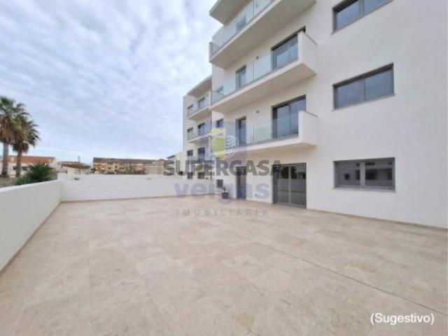 Apartamento T3 em construção, sito na praia da Gala, Figueira da Foz