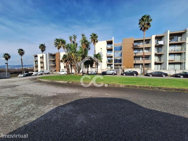 Apartamento T3 em Construo, Paos de Ferreira