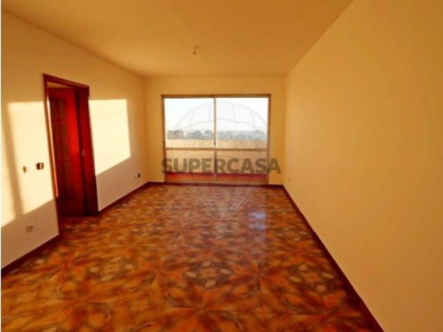 Apartamento T3 em Corroios