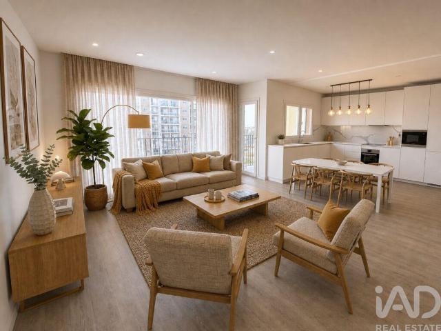 Apartamento T3 em Corroios de 83,00 m²
