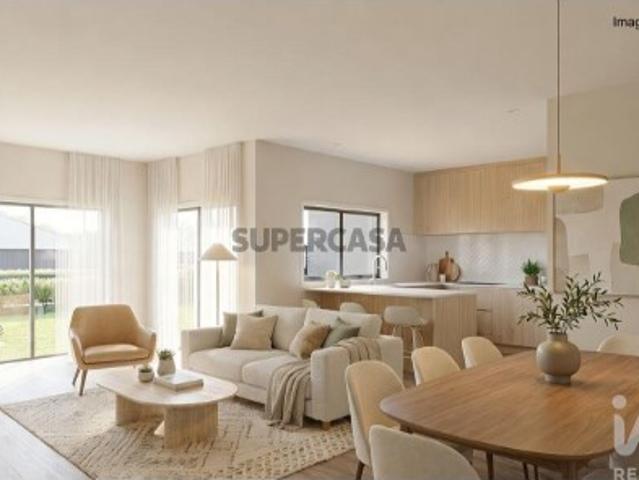 Apartamento T3 em Corroios de 108,00 m²