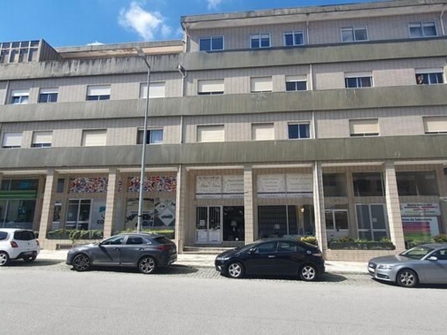 Apartamento T3 em Ermesinde Valongo Boas àreas