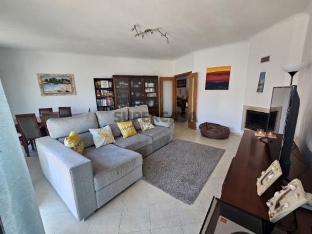 Apartamento T3 em Ericeira