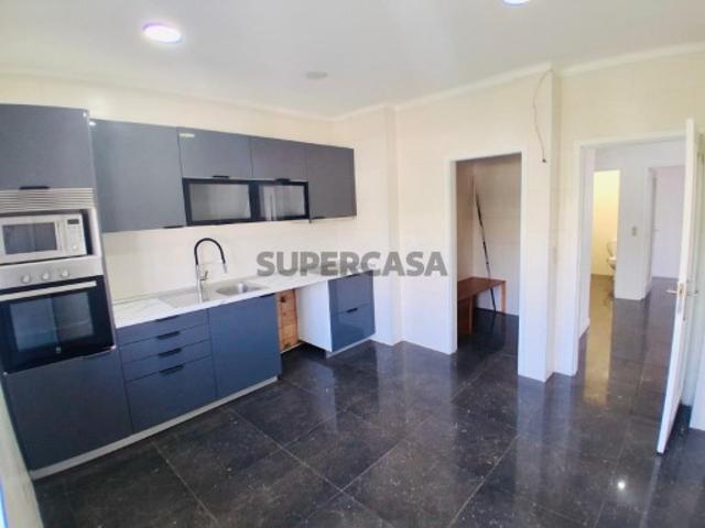 Apartamento T3 em Fânzeres e São Pedro da Cova