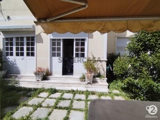 Apartamento T3 em Falagueira Venda Nova