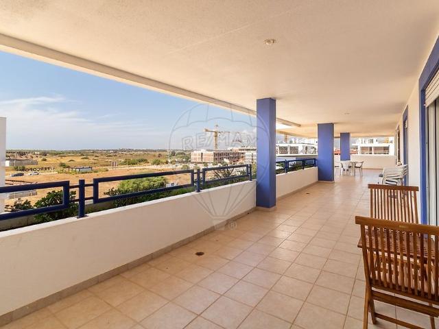 Apartamento T3 em Faro