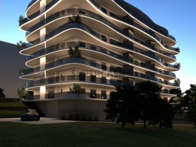 Apartamento T3 em Fraião, Braga