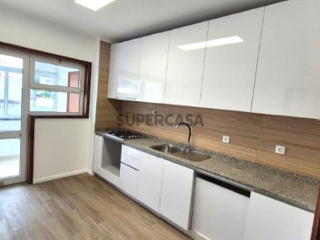 Apartamento T3 em Gondomar São Cosme, Valbom e Jovim