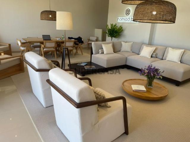 Luxuoso apartamento de 3 quartos