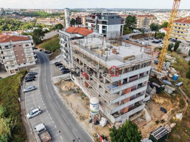 Apartamento T3 em Leiria, Pousos, Barreira e Cortes