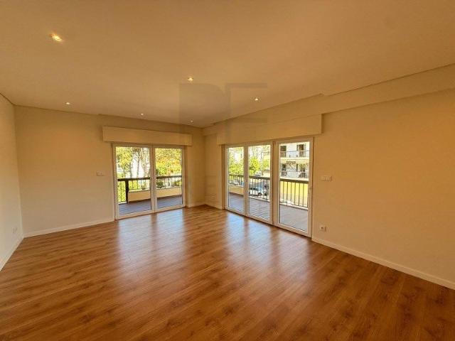 Apartamento T3 em Lisboa