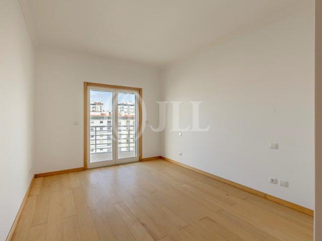 Apartamento T3 em Lisboa