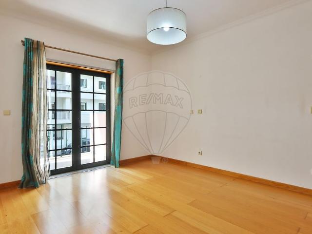 Apartamento T3 em Lisboa