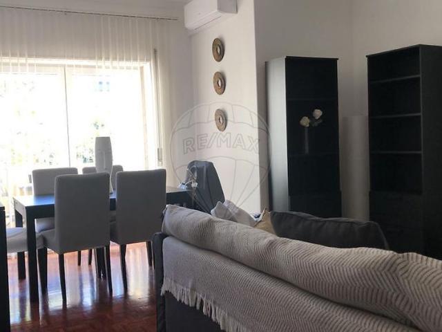 Apartamento T3 em Lisboa