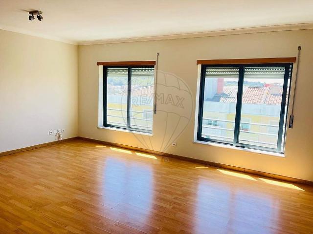 Apartamento T3 em Lisboa