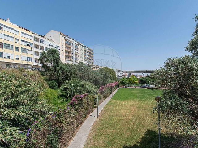 Apartamento T3 em Lisboa