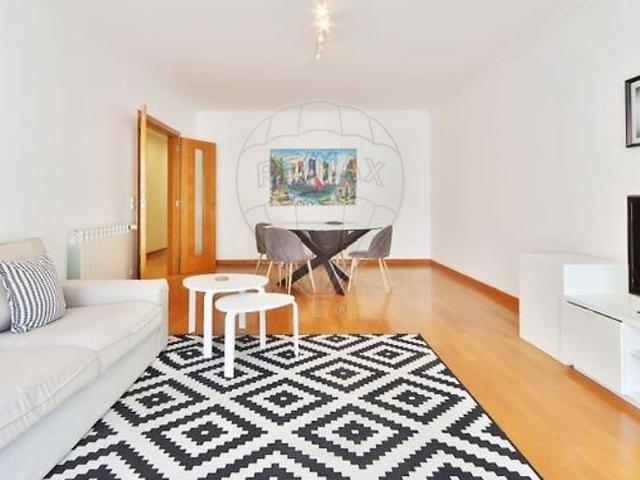 Apartamento T3 em Lisboa