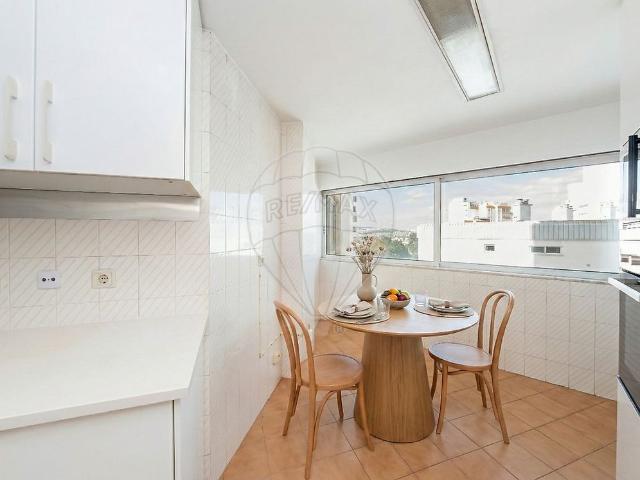 Apartamento T3 em Lisboa