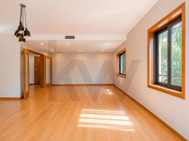 Apartamento T3 em Lisboa