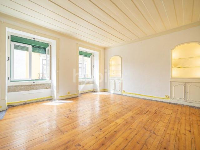 Apartamento T3 em Lisboa