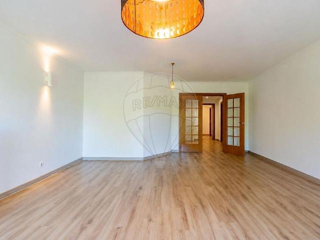 Apartamento T3 em Lisboa