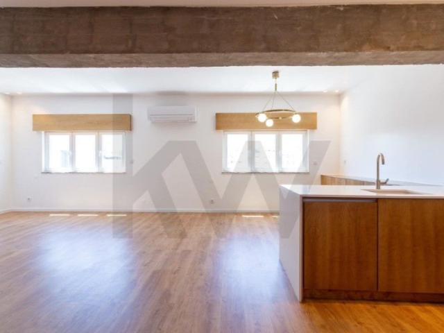 Apartamento T3 em Lisboa