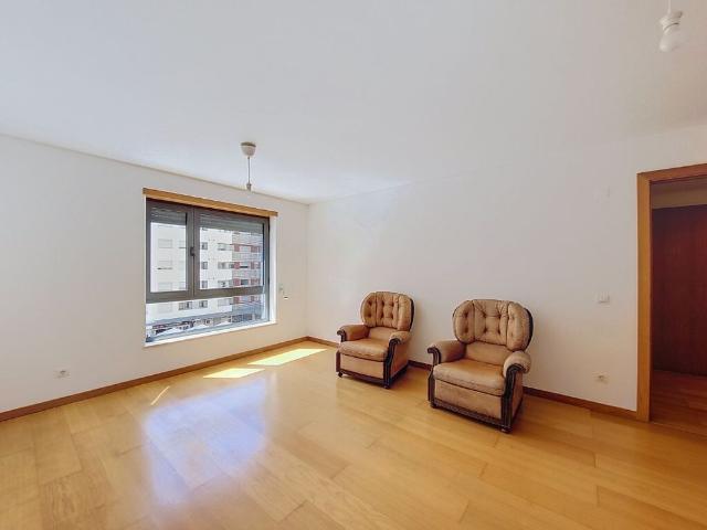 Apartamento T3 em Lisboa