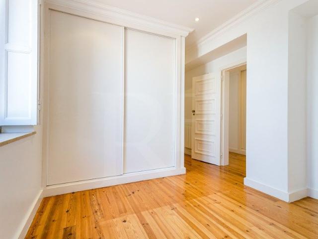 Apartamento T3 em Lisboa