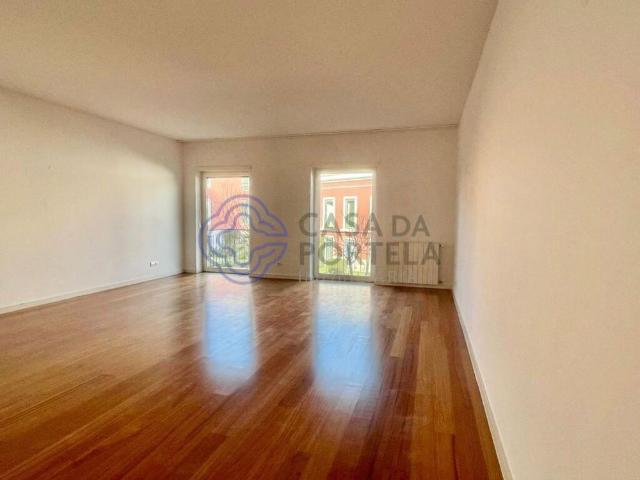Apartamento T3 em Lisboa