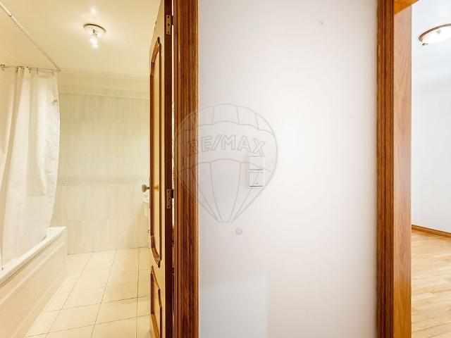 Apartamento T3 em Lisboa
