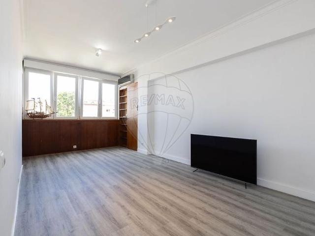 Apartamento T3 em Lisboa