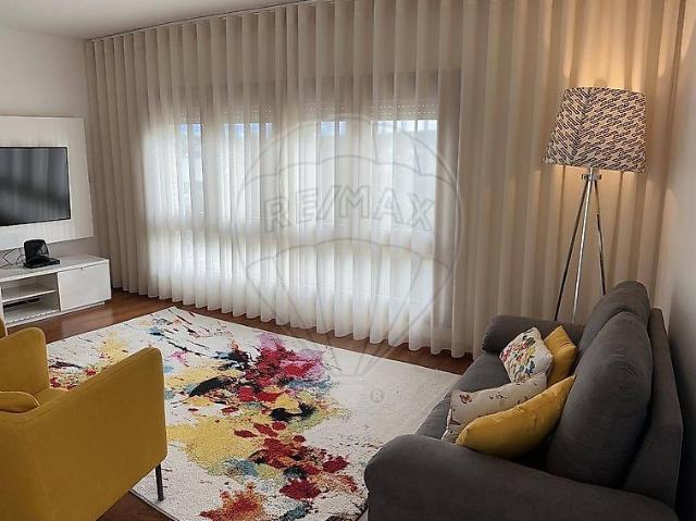 Apartamento T3 em Lisboa