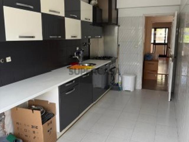Apartamento T3 em Loures