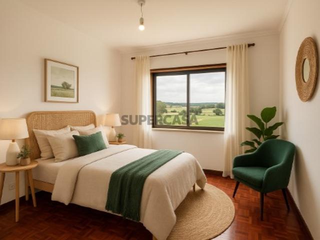 Apartamento T3 em Lourinhã e Atalaia