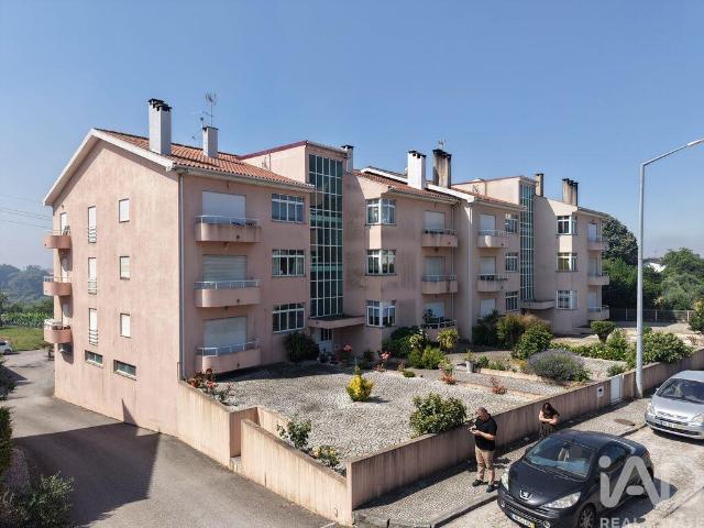 Apartamento T3 em Mangualde, Mesquitela e Cunha Alta