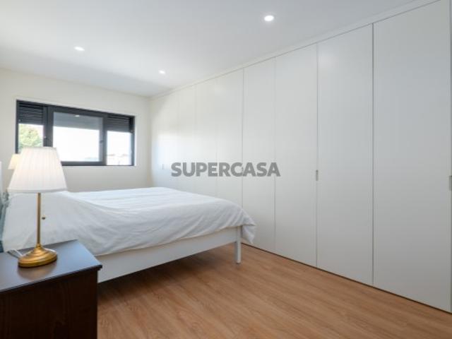 Apartamento T3 em Mafamude