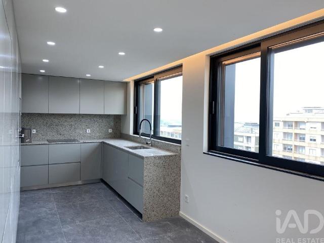 Apartamento T3 em Mafamude e Vilar do Paraíso de 155,00 m²
