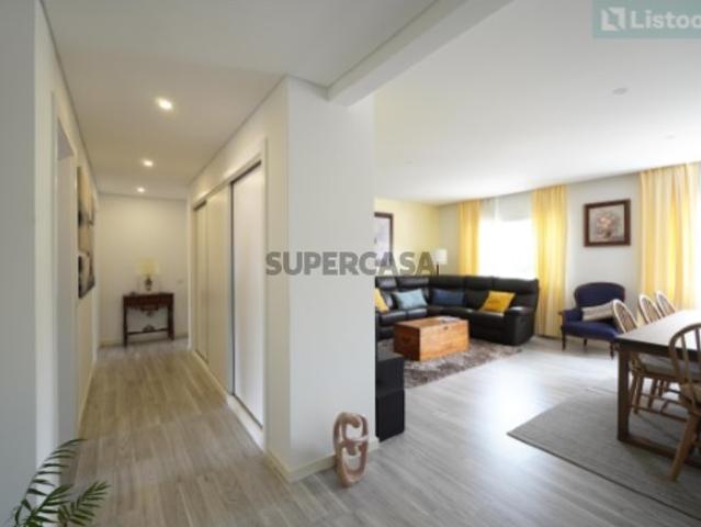 Apartamento T3 em Malveira e São Miguel de Alcainça