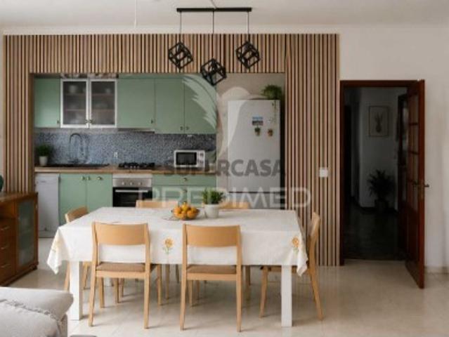 Apartamento T3 em Marrazes e Barosa