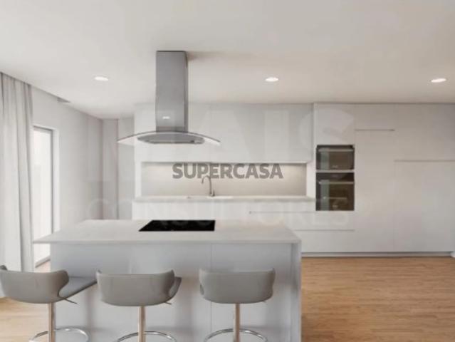 Apartamento T3 em Moscavide e Portela