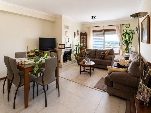Apartamento T3 em Nogueira da Maia