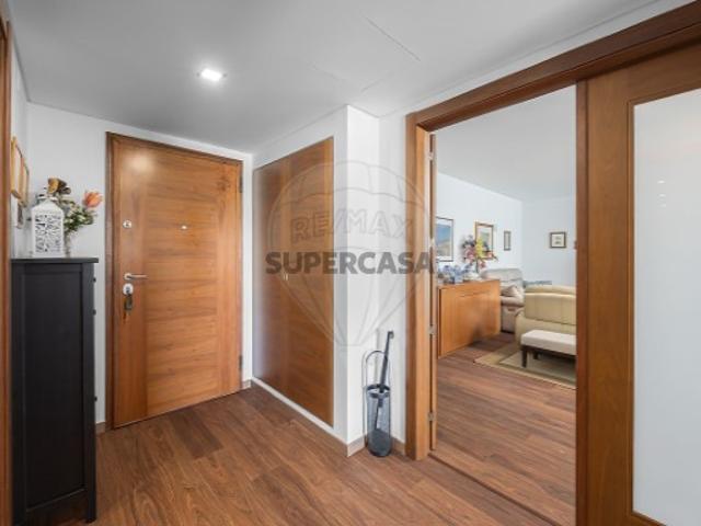 Apartamento T3 em Odivelas