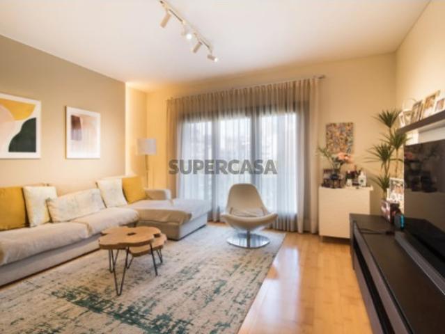 Apartamento T3 em Odivelas