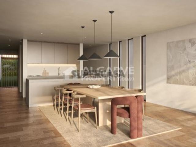 Apartamento T3 em Odiáxere