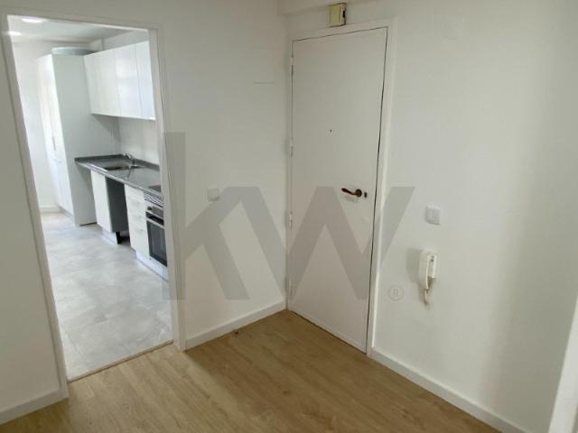 Apartamento T3 em Oeiras | Com elevador e varanda