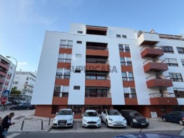 Apartamento T3 em Oeiras e São Julião da Barra, Paço de Arcos e Caxias