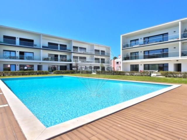 Apartamento T3 em Oeiras e São Julião da Barra, Paço de Arcos e Caxias